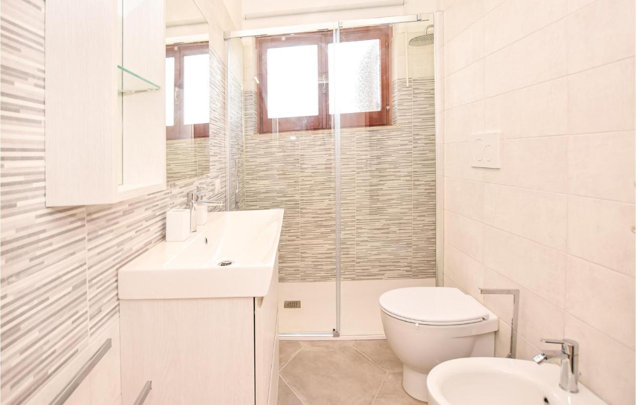 Cozy Home In Anguillara Sabazia With Kitchenette מראה חיצוני תמונה